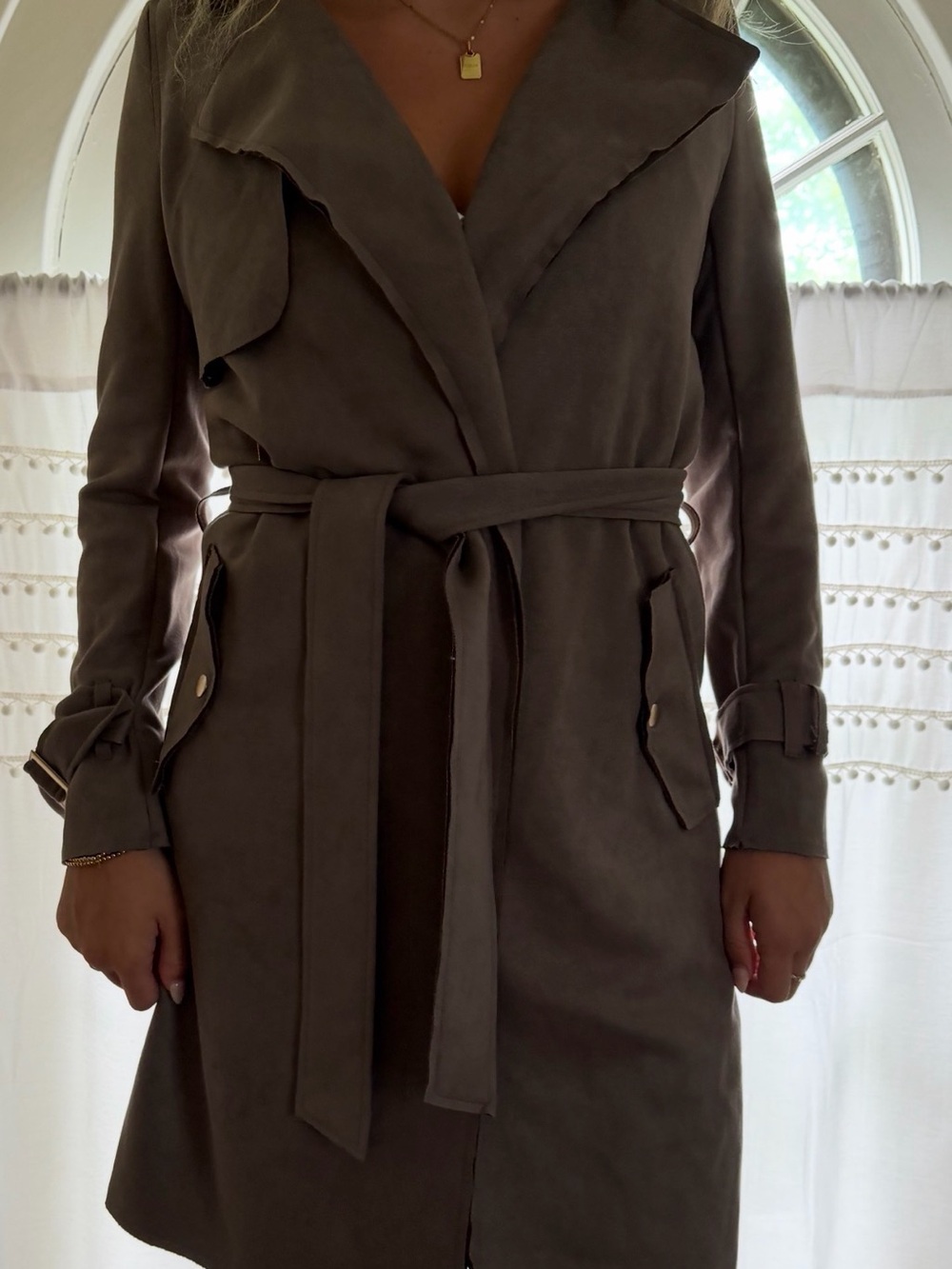 Gray Long Trench/Wrap Coat with Buttoned Cuffs. Faux Suede (sz small)